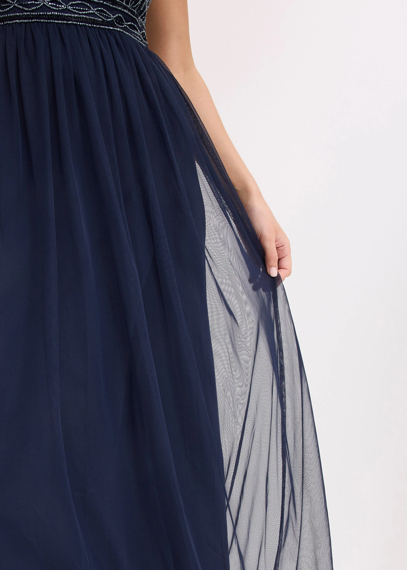 Maxi jurk met kralenborduursel • donkerblauw • bonprix online shop