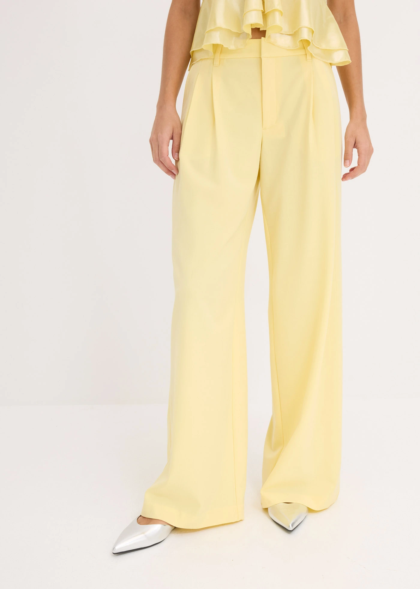 Pantalon large à pinces • jaune clair • Boutique bonprix