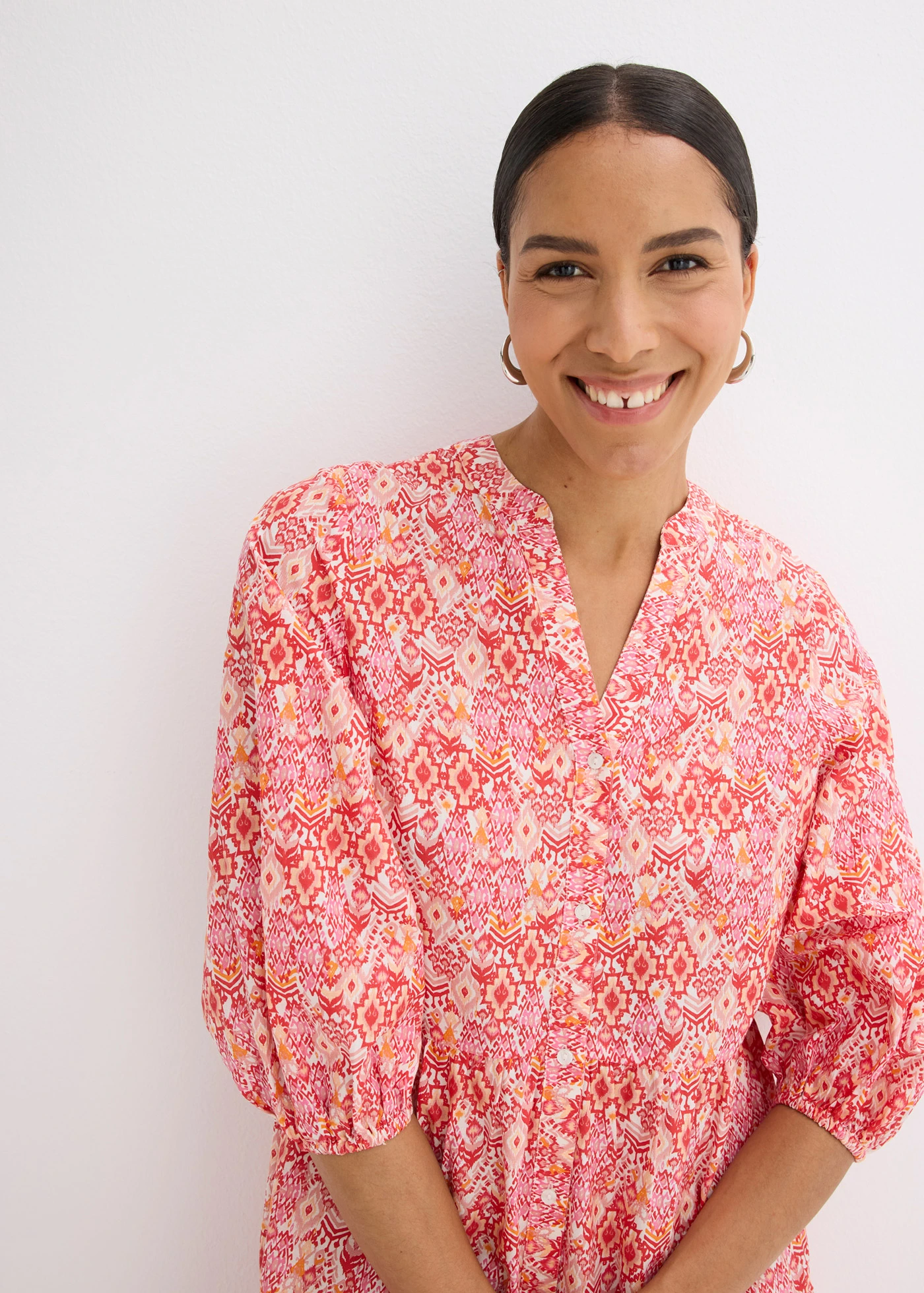 Midi ruha vékony pamutból • eperpiros-gyapjúfehér mintás • bonprix áruház