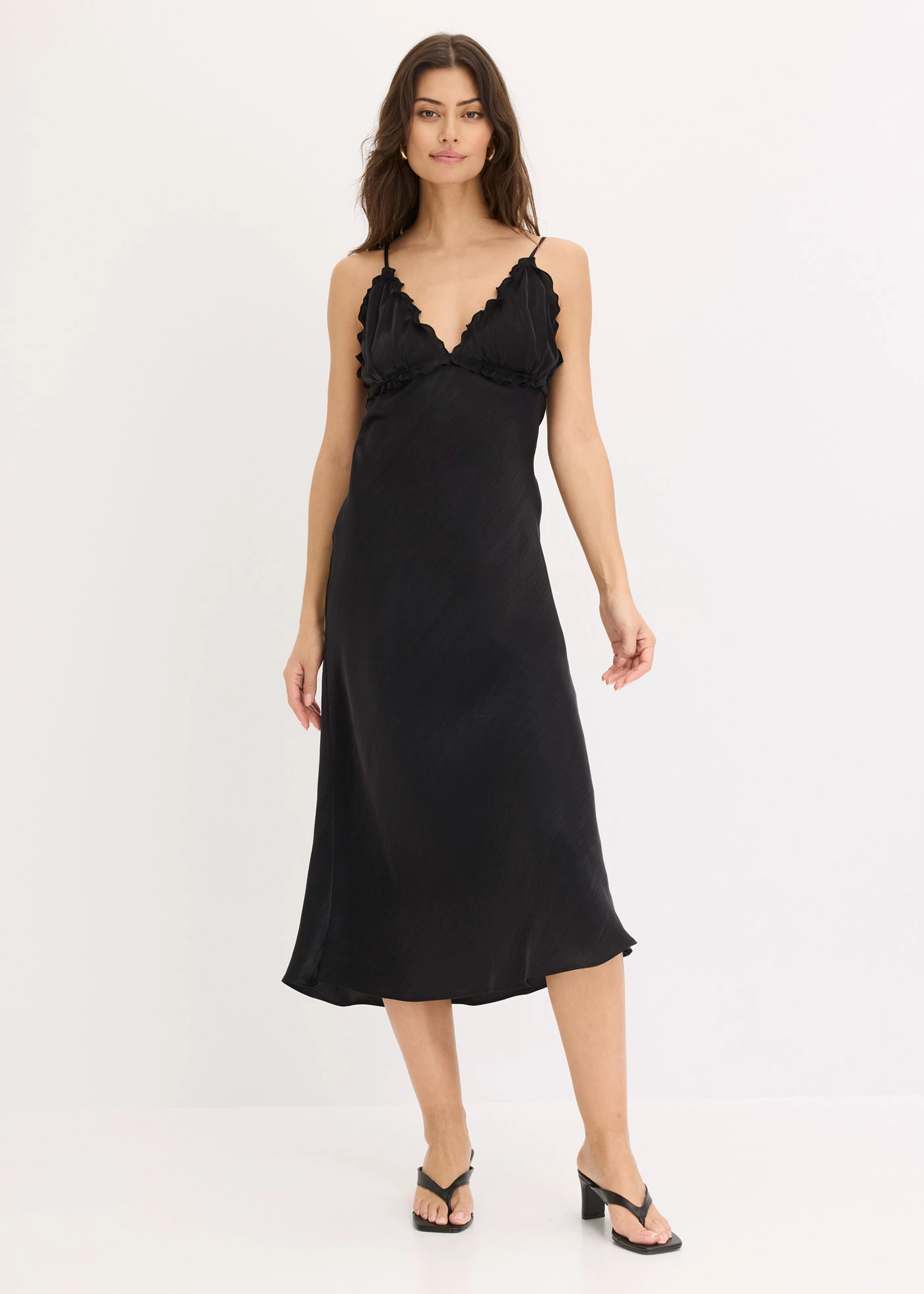 Maxi jurk van soepel satijn • zwart • bonprix online shop