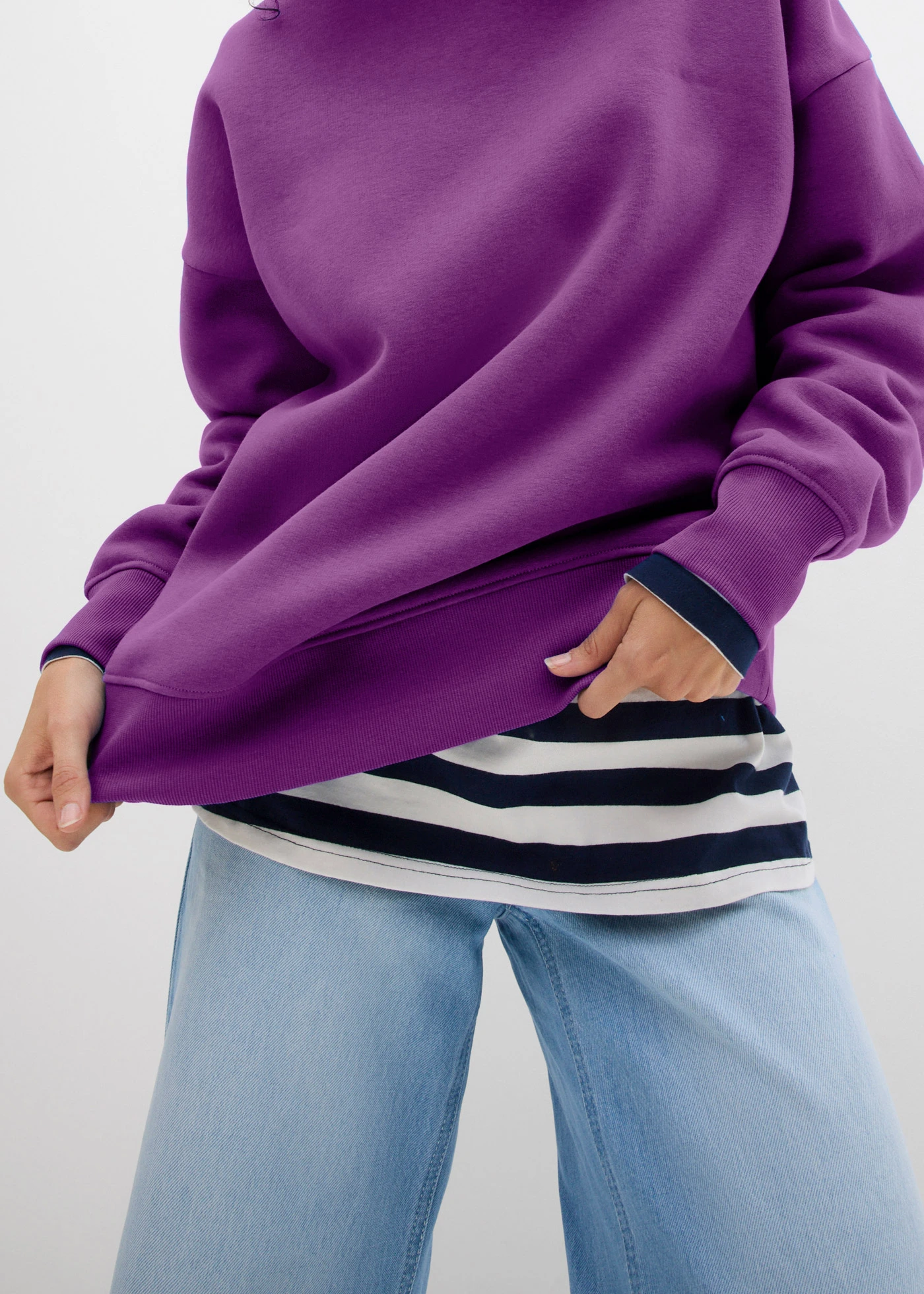 Oversize mikina • tmavofialová • obchod bonprix