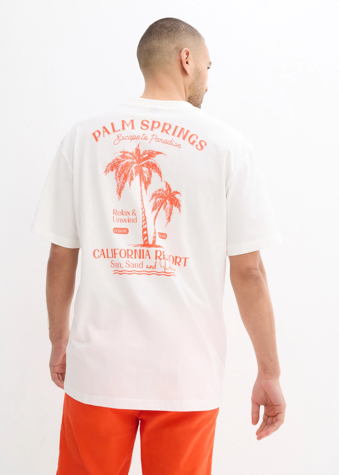 T-shirt avec imprimé dos, loose • écru imprimé • Boutique bonprix