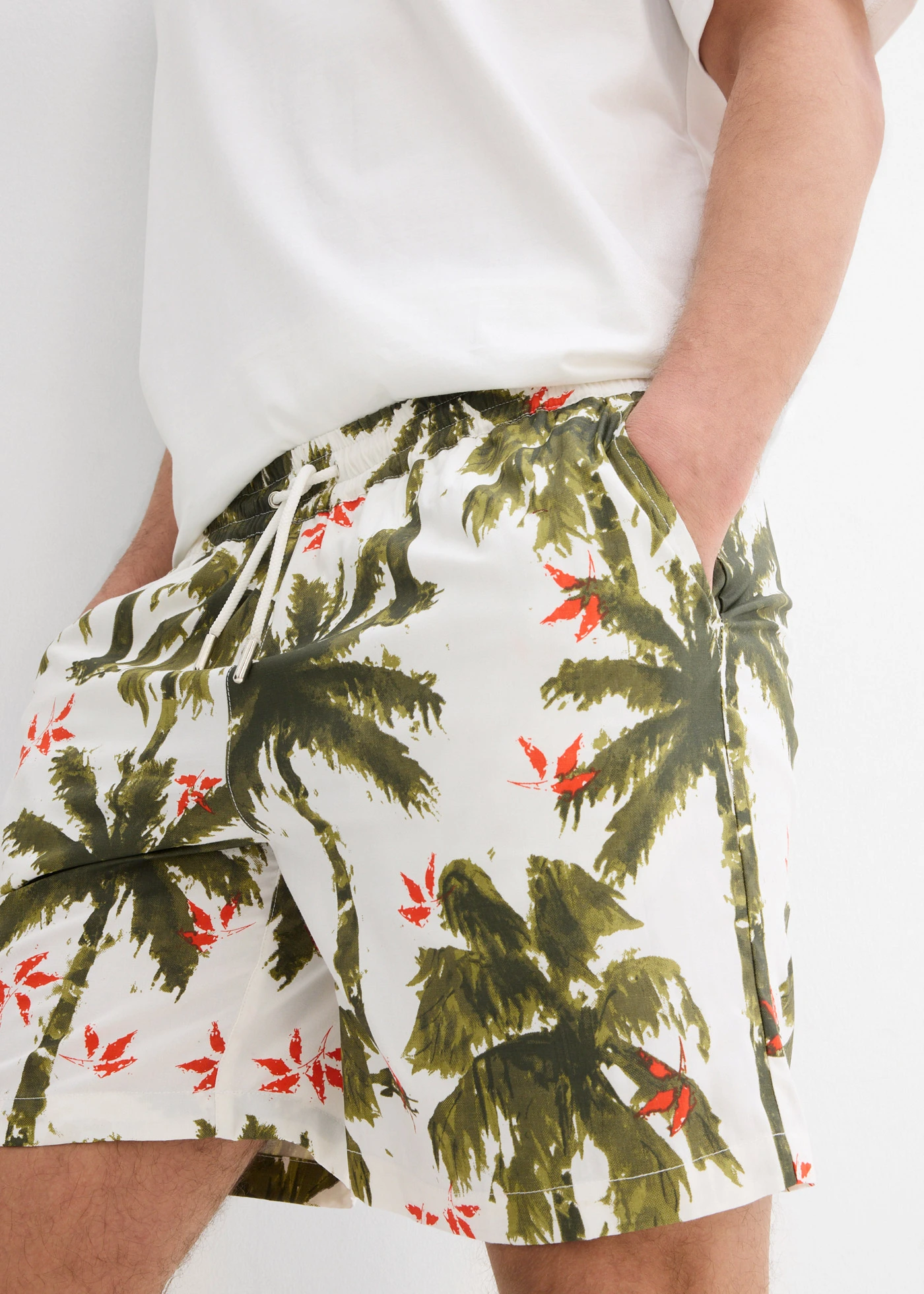 Viskózové šortky bez zapínání, Loose Fit • přírodní bílá-olivová-tmavě olivová-zlatoolivová-oranžová • bonprix obchod