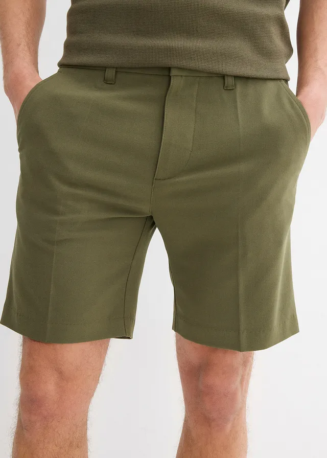 Short élégant, coupe loose • olive foncé • product-page.page-title-suffix