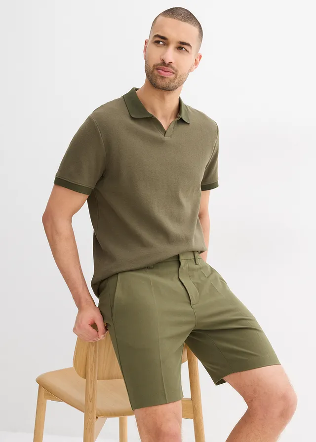 Elegante short, relaxed fit, Kleur: donkerolijfgroen