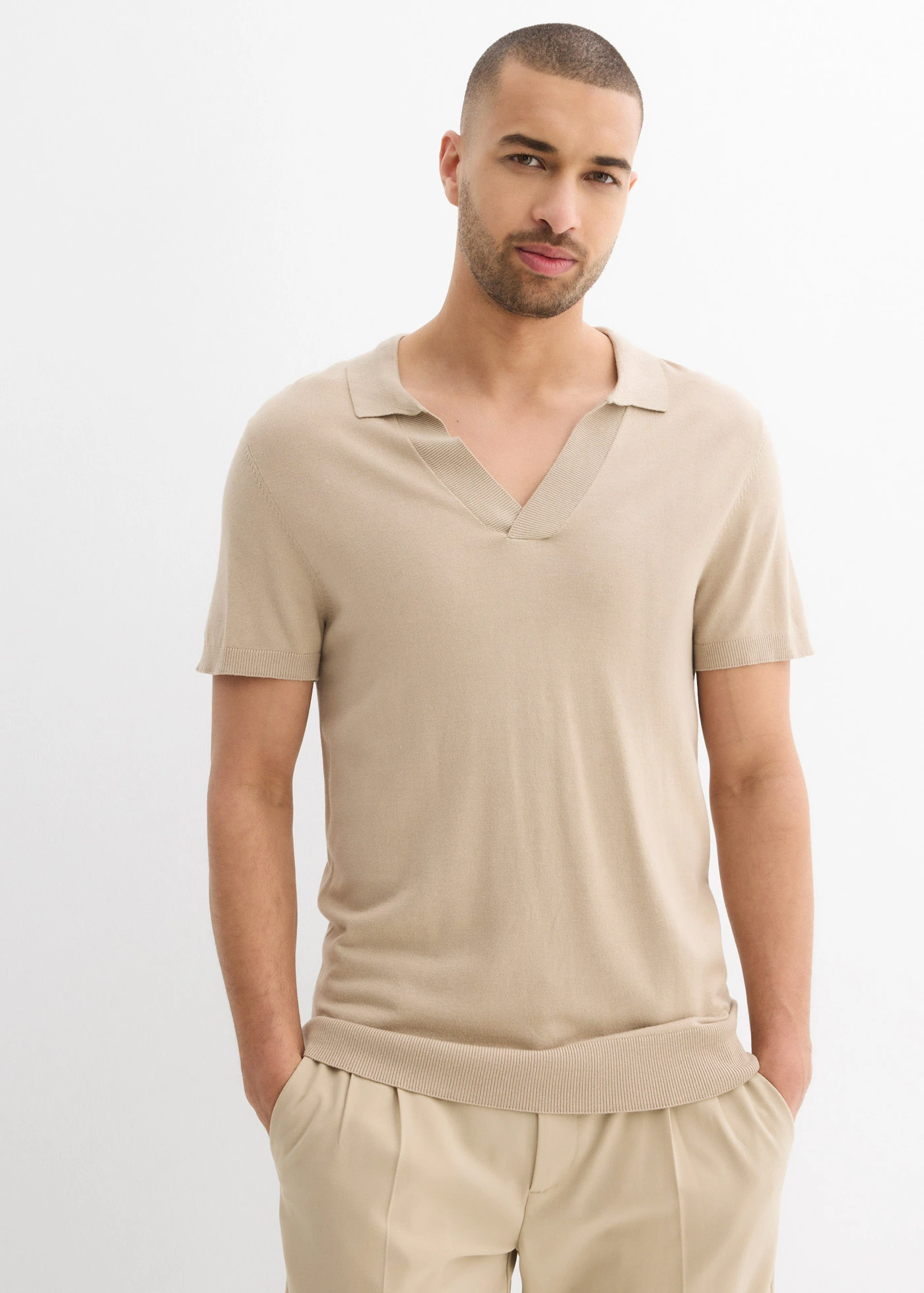 Poloshirt van fijn materiaal • sand • bonprix online shop