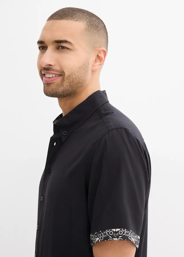 Overhemd met korte mouwen, slim fit • zwart • product-page.page-title-suffix