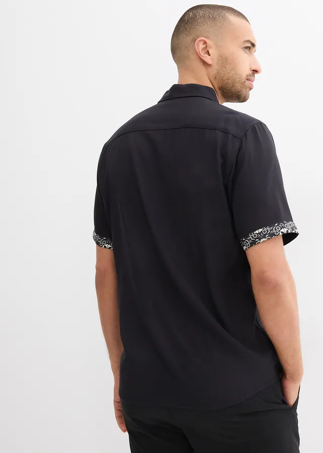 Overhemd met korte mouwen, slim fit • zwart • product-page.page-title-suffix