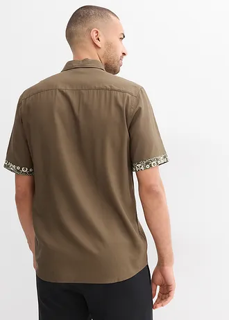 Chemise manches courtes en viscose, slim • olive foncé • Boutique bonprix