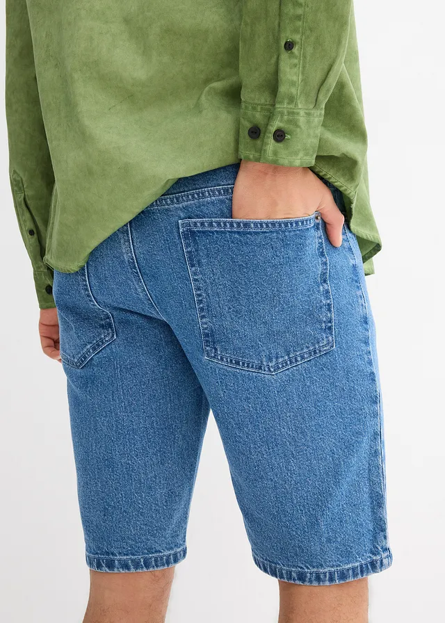 Bermuda en jean extensible, loose • bleu clair denim • product-page.page-title-suffix