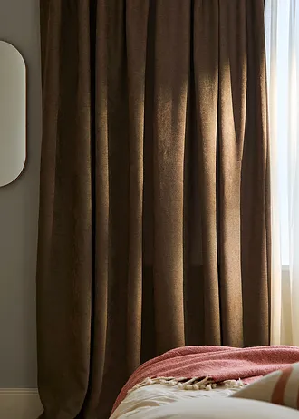 Verduisterend gordijn met lichte structuur (set van 2) • bruin • bonprix online shop