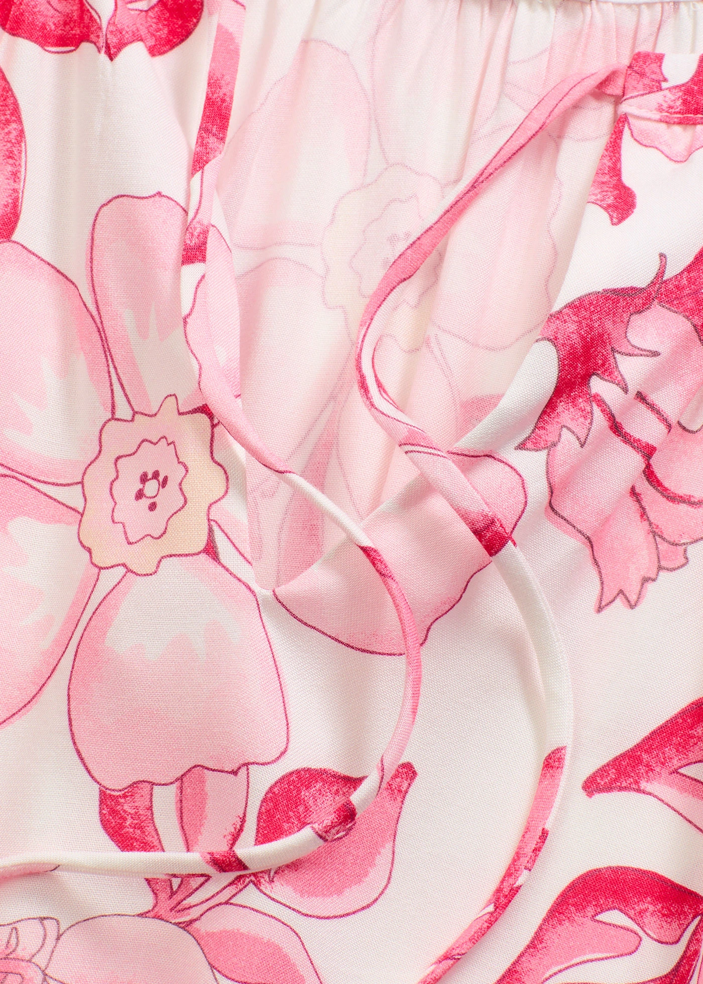 Tunikové šaty ze splývavé viskózy s potiskem • přírodně bílo-pink květy • bonprix obchod