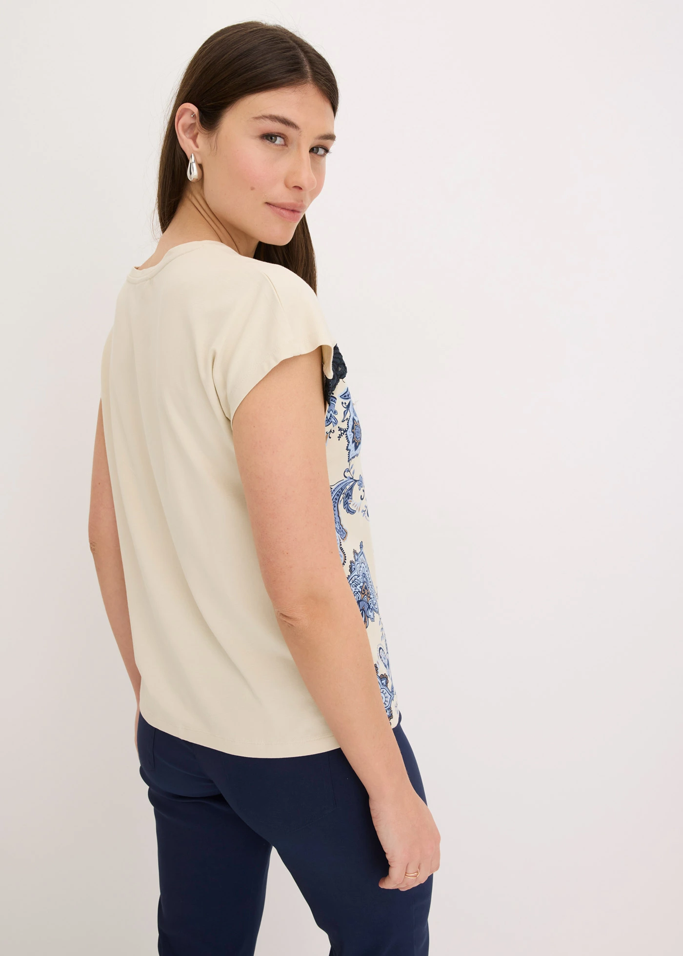 Oversized shirt met een band van kant • ecru-mat blauw paisley • bonprix online shop