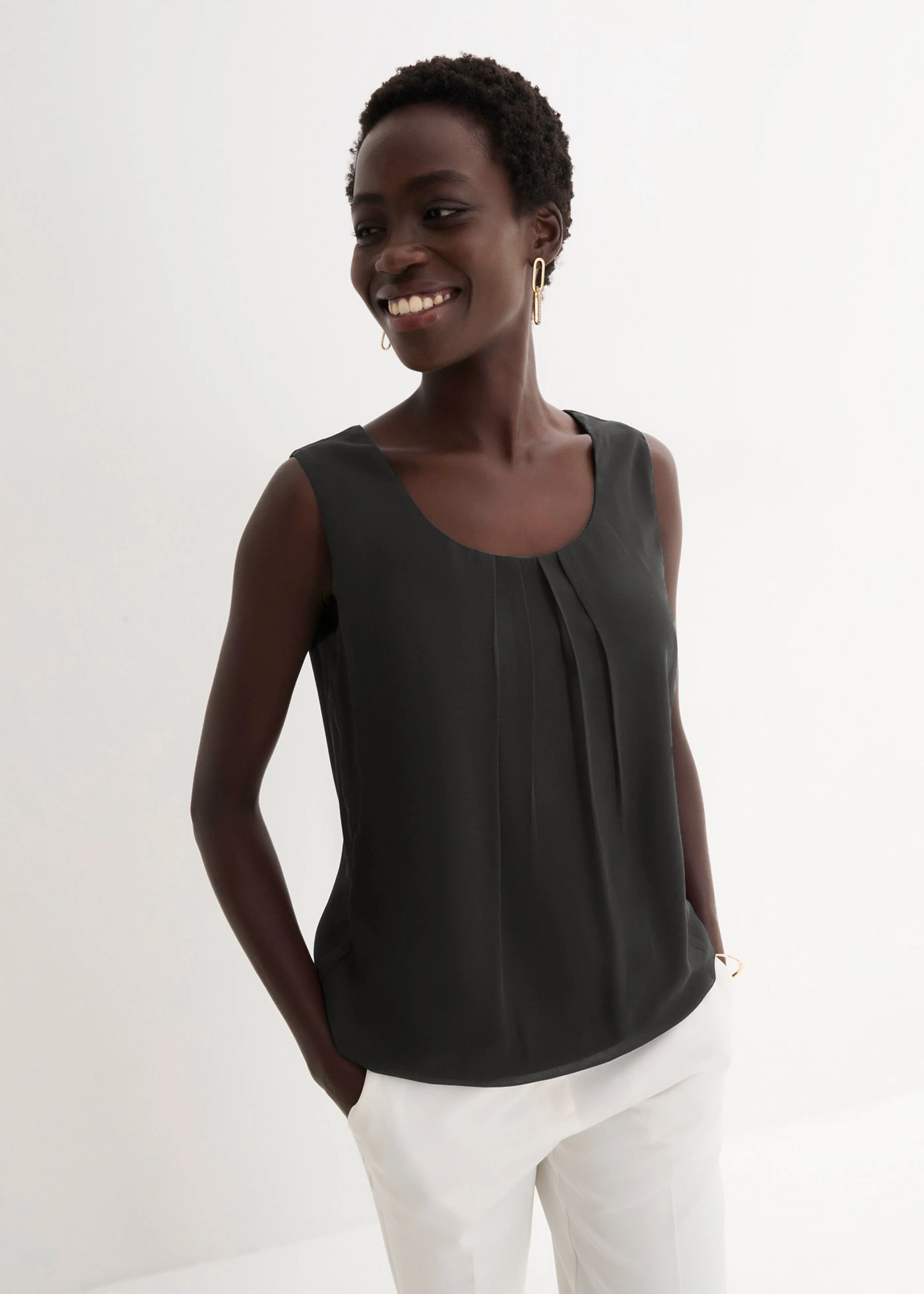 Blouse sans manches • noir • Boutique bonprix