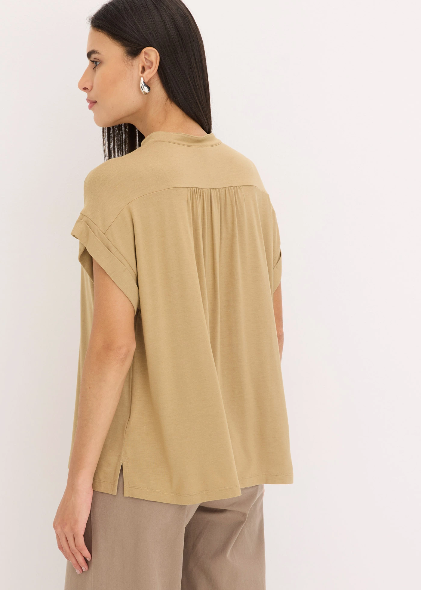 Chemisier en jersey viscose • olive clair • Boutique bonprix