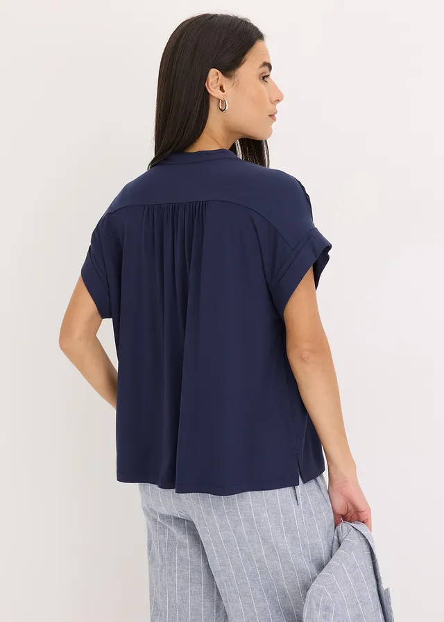 Blouse in een zachte viscosemix • donkerblauw • product-page.page-title-suffix