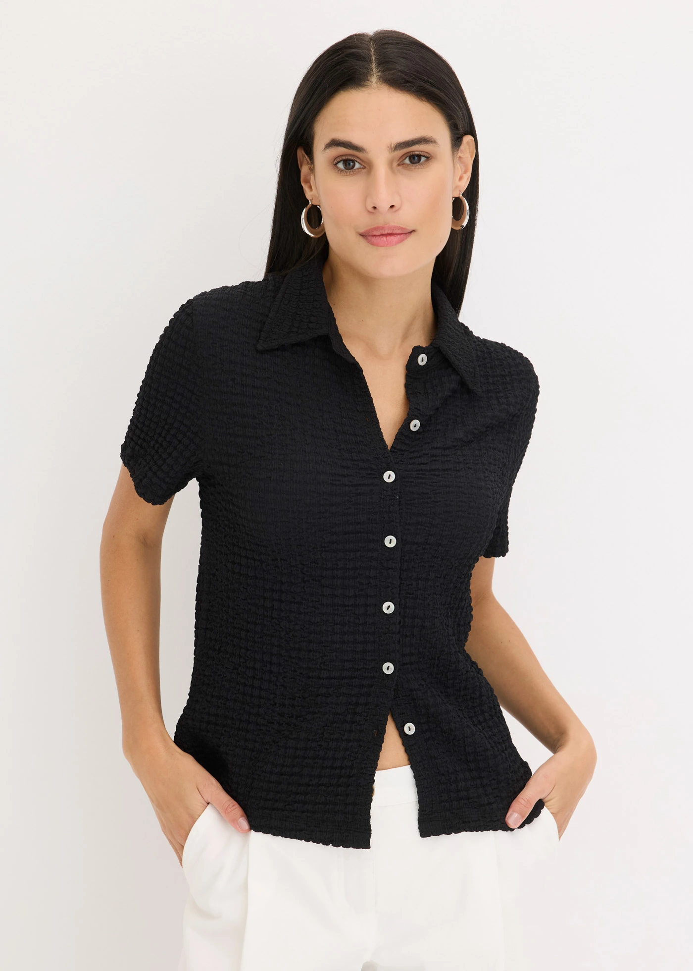 Cămașă din material texturat • negru • magazin bonprix