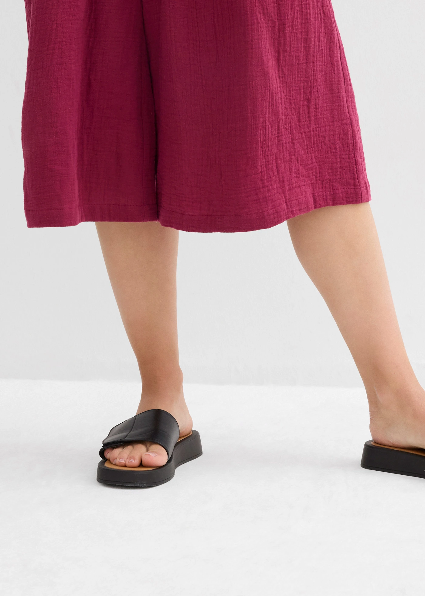 Capri broek van uachte mousseline • rododendronrood • bonprix online shop