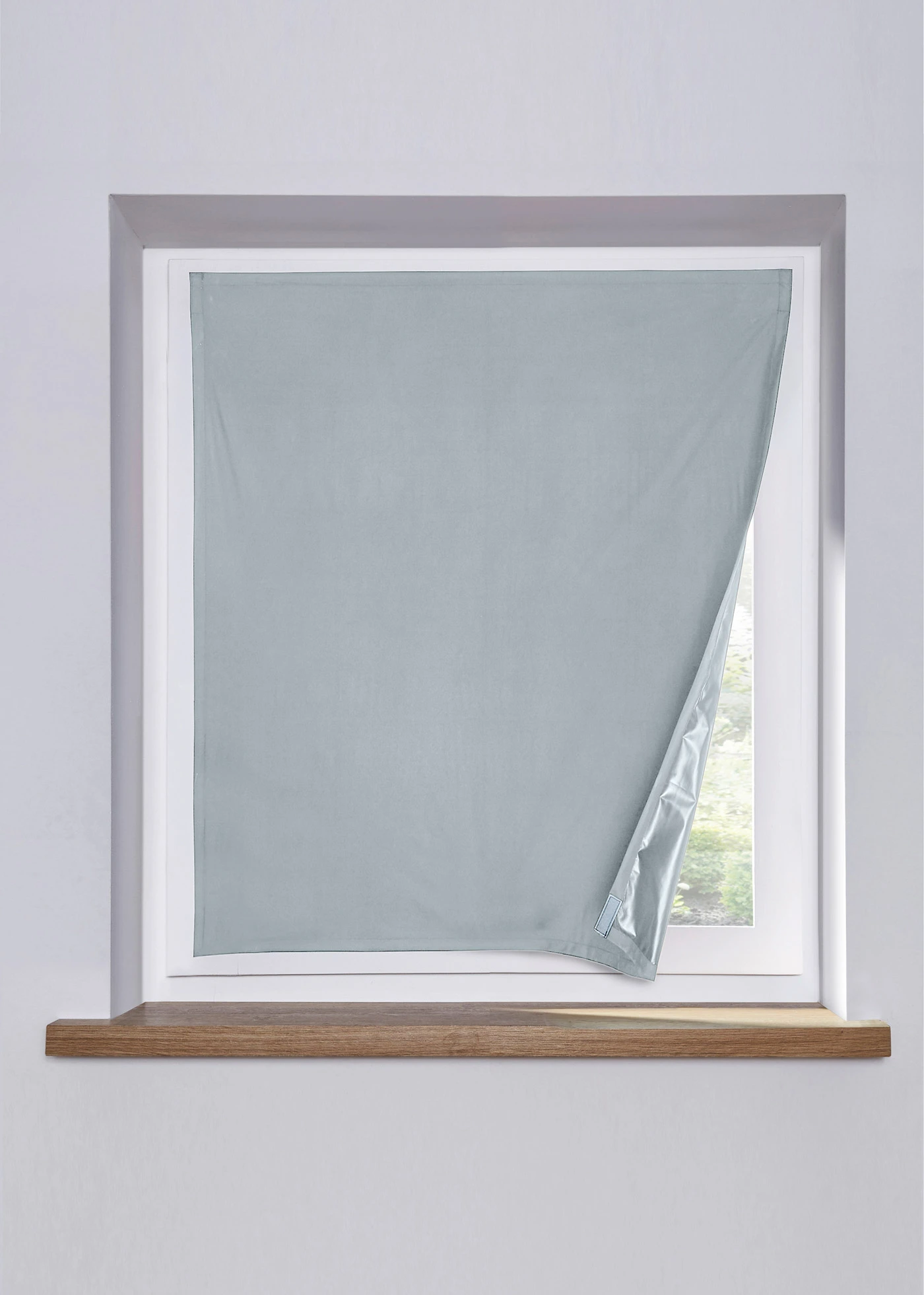 Verduisterende raamfolie met klittenband • zilvergrijs • bonprix online shop