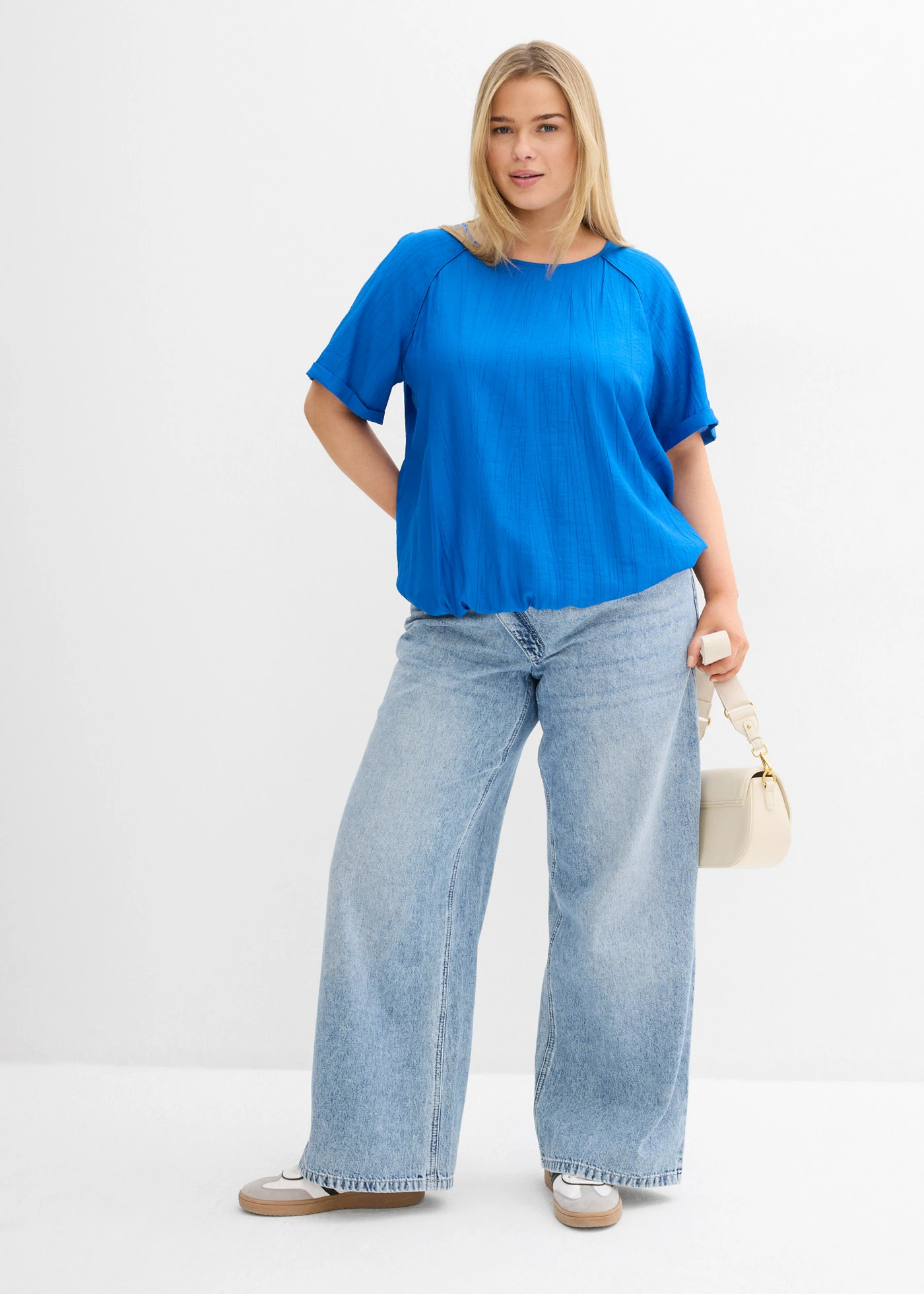 Halenka s krátkým rukávem, z měkké viskózové směsi • modrá plus size • bonprix obchod