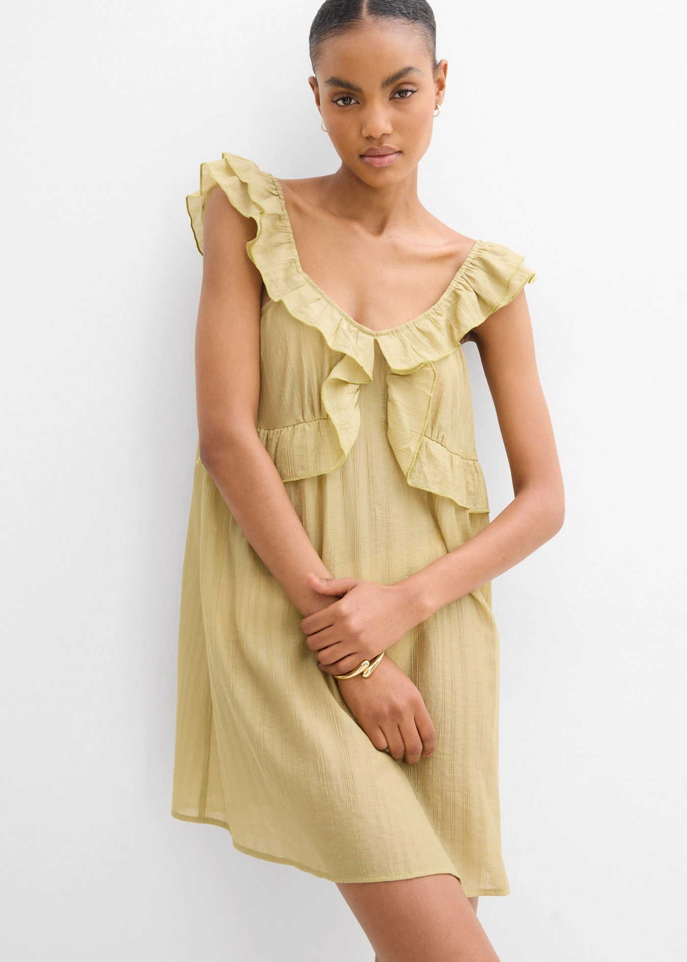 Mini jurk met volants • olijfkaki • bonprix online shop