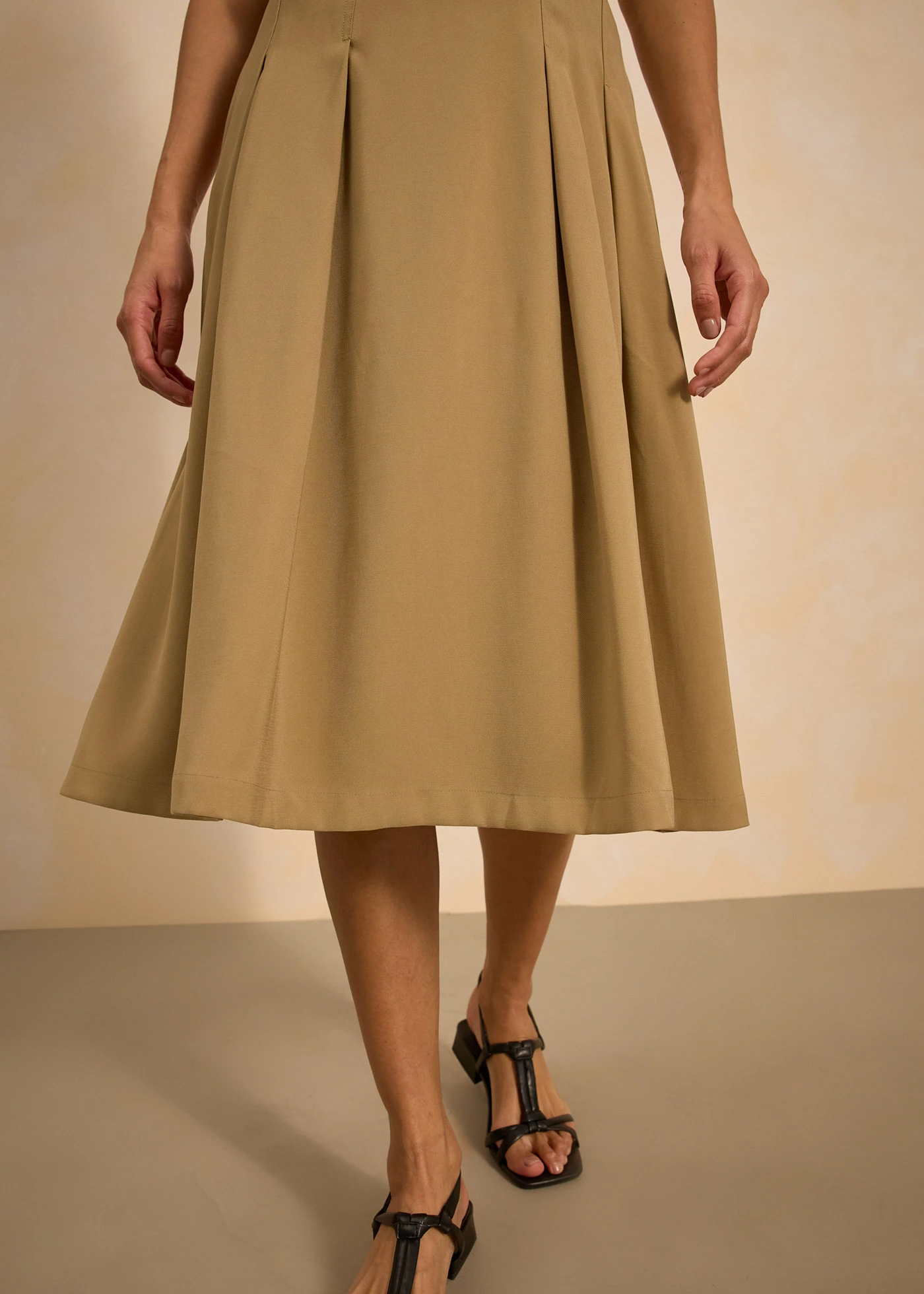 Skládaná sukně z měkké viskózové směsi • khaki hnědá • bonprix obchod