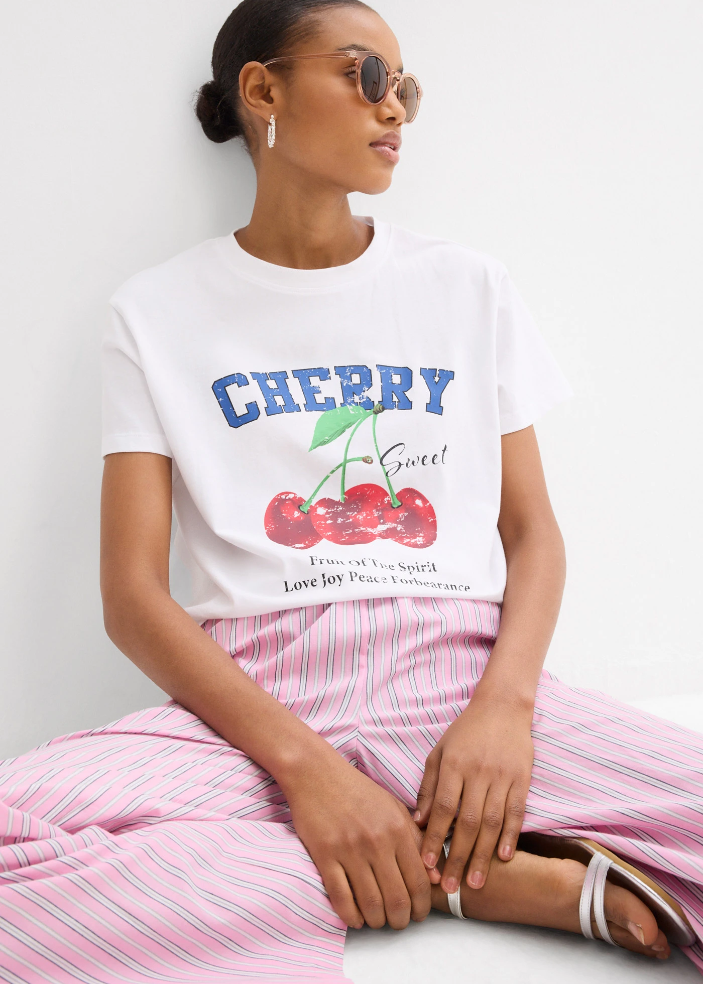 T-shirt van biologisch katoen met een print • wit met print • bonprix online shop