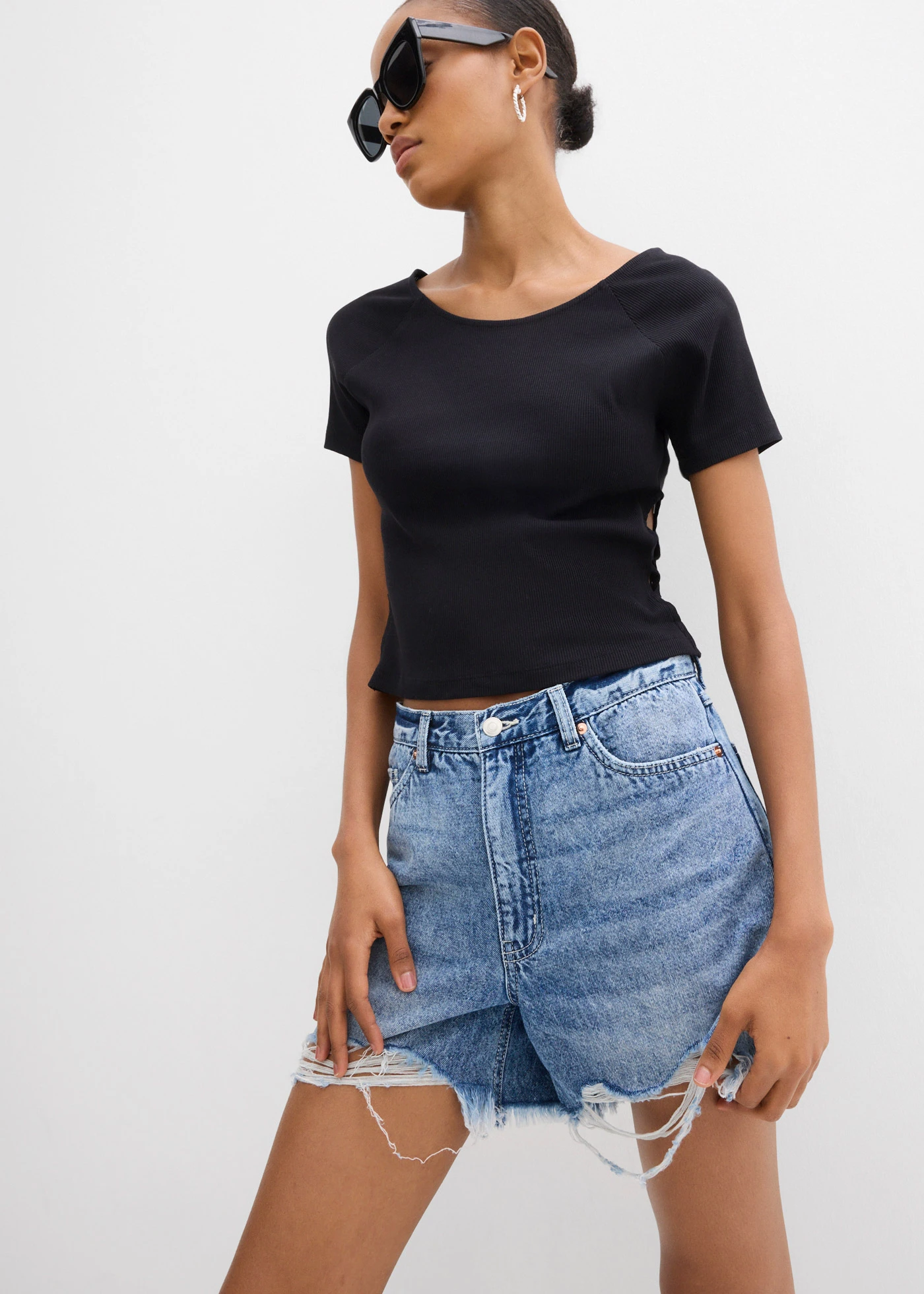 Přiléhavé tričko z čisté organické bavlny • černá • bonprix obchod