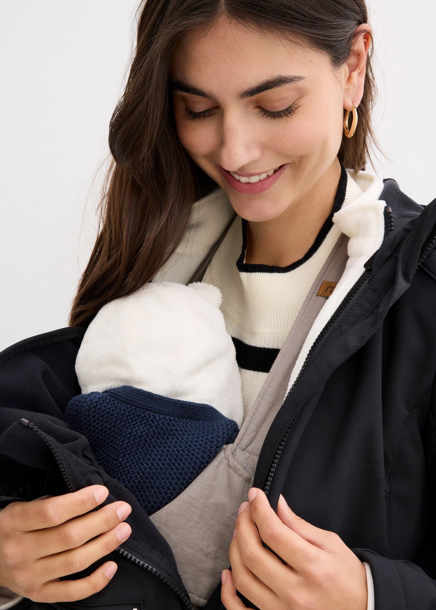 Geacă 6 în 1 de gravide/portbebe cu jachetă fleece detașabilă • negru/ecru • magazin bonprix