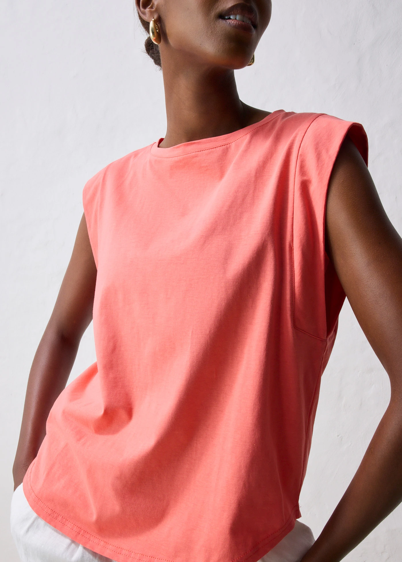 Tričko s podílem hedvábí • světle lososová • bonprix obchod