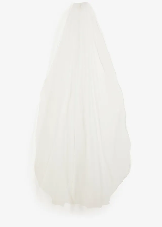 Voile de mariée en matière transparente