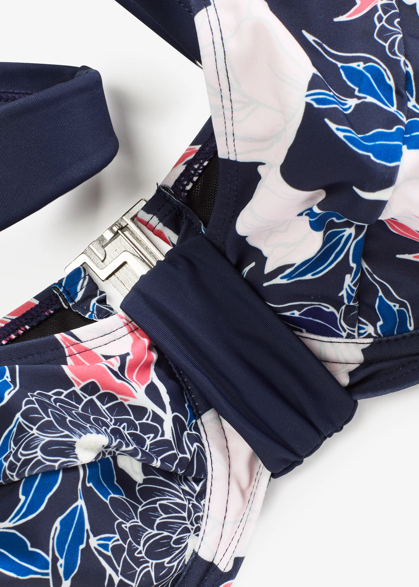 Zmenšovací bikinová podprsenka • tmavě modrá s květy • bonprix obchod