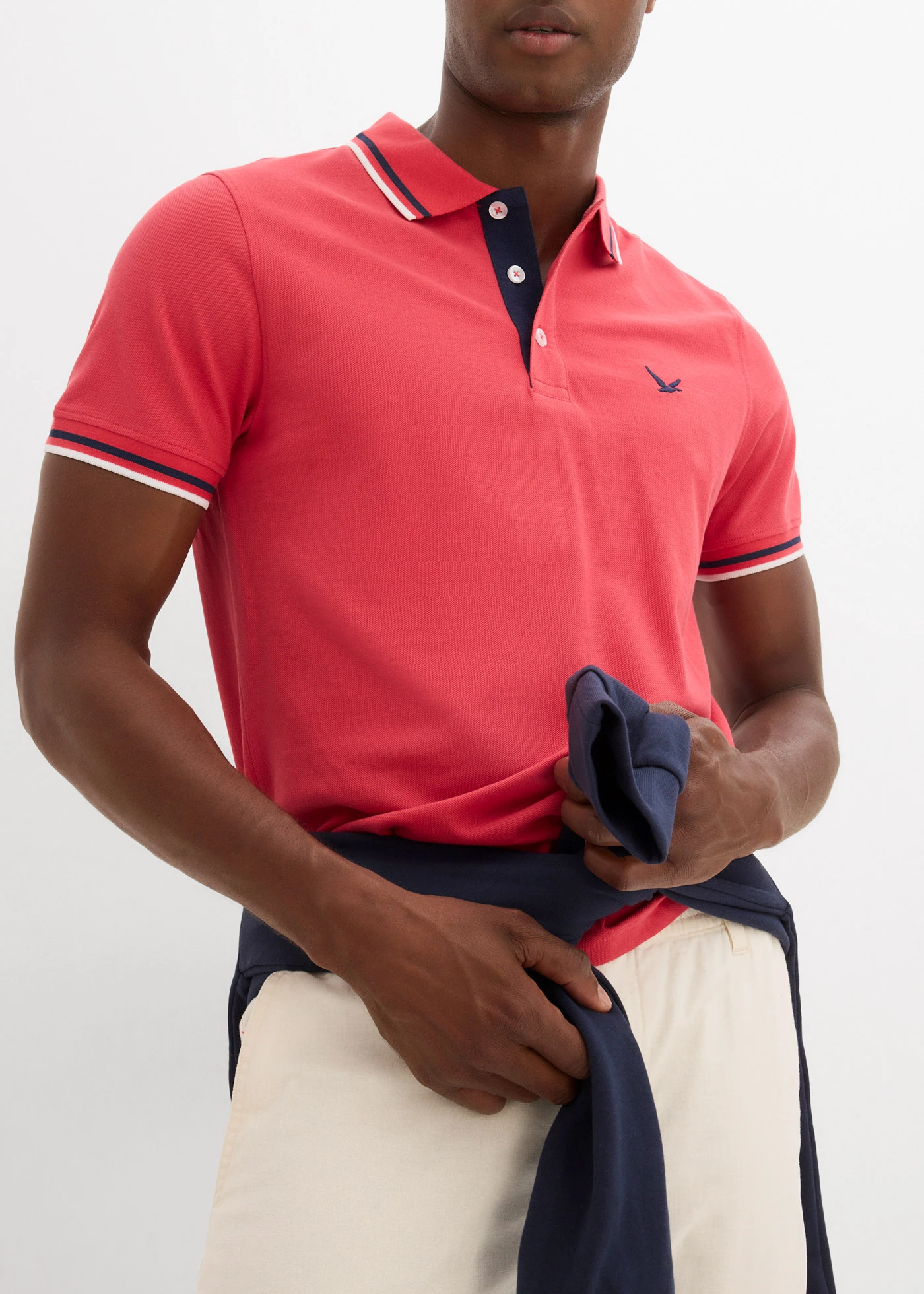 Tricou polo pique din bumbac 100% (set/2 buc.) • albastru fumuriu + roșu-coral • magazin bonprix