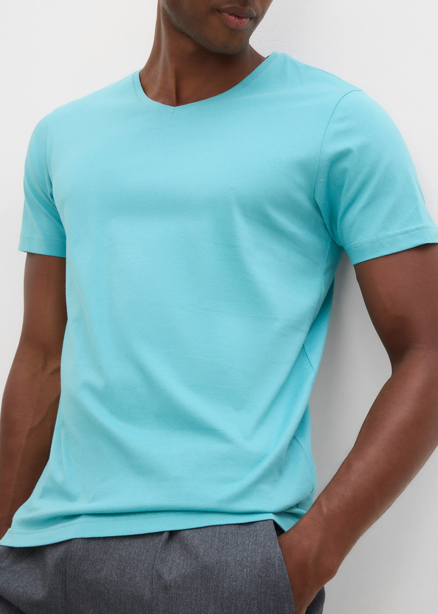 T-shirt met V-hals (set van 5) • zeegroen+kobaltturkoois+petrol+grijs gemêleerd+antraciet gemêleerd • bonprix online shop