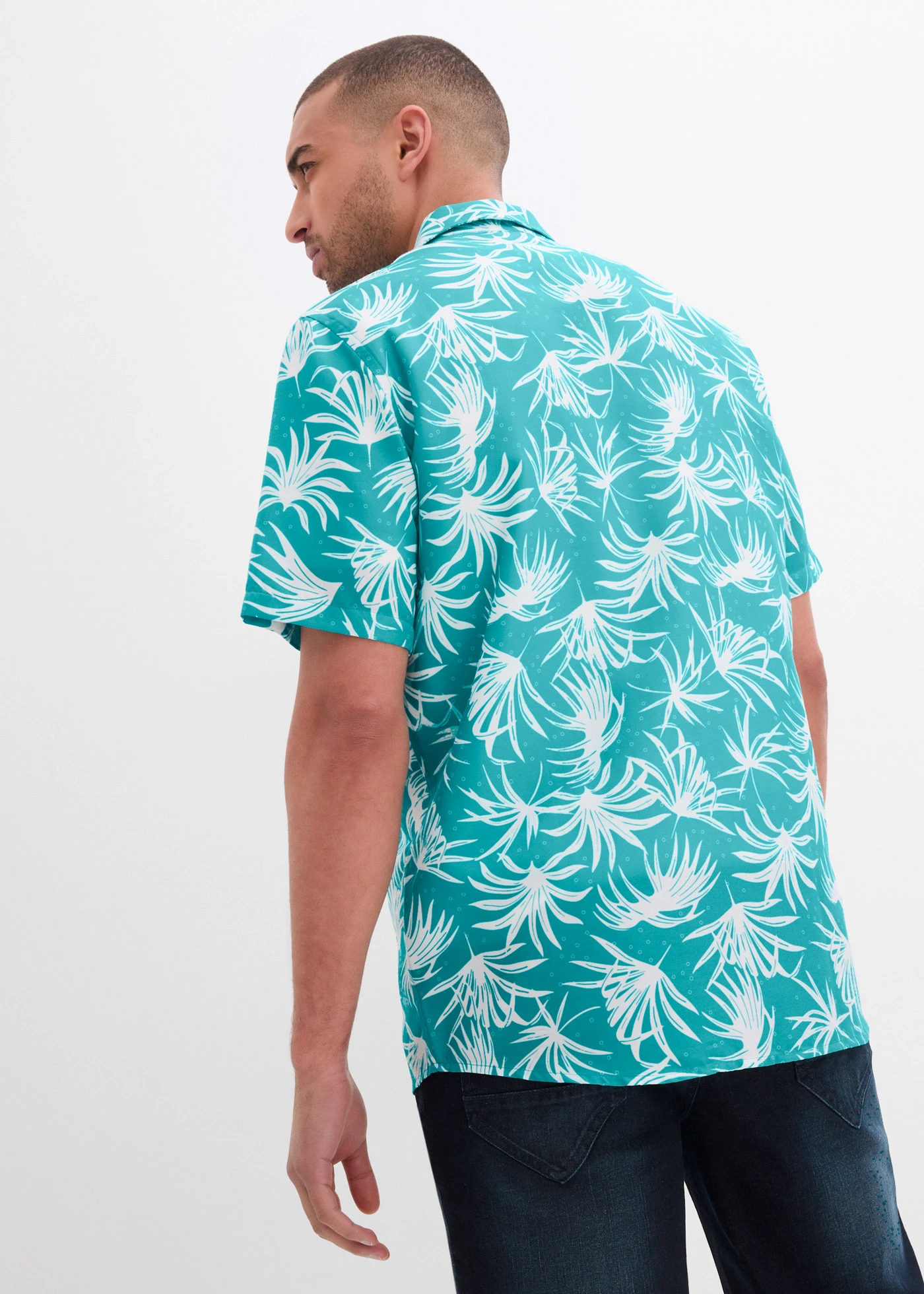 Viskózová košile s krátkým rukávem • mořská zeleno-bílá s potiskem • bonprix obchod