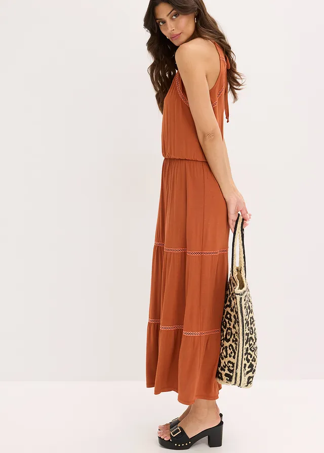Maxi jurk met gehaakte inzetstukken • roestbruin • product-page.page-title-suffix