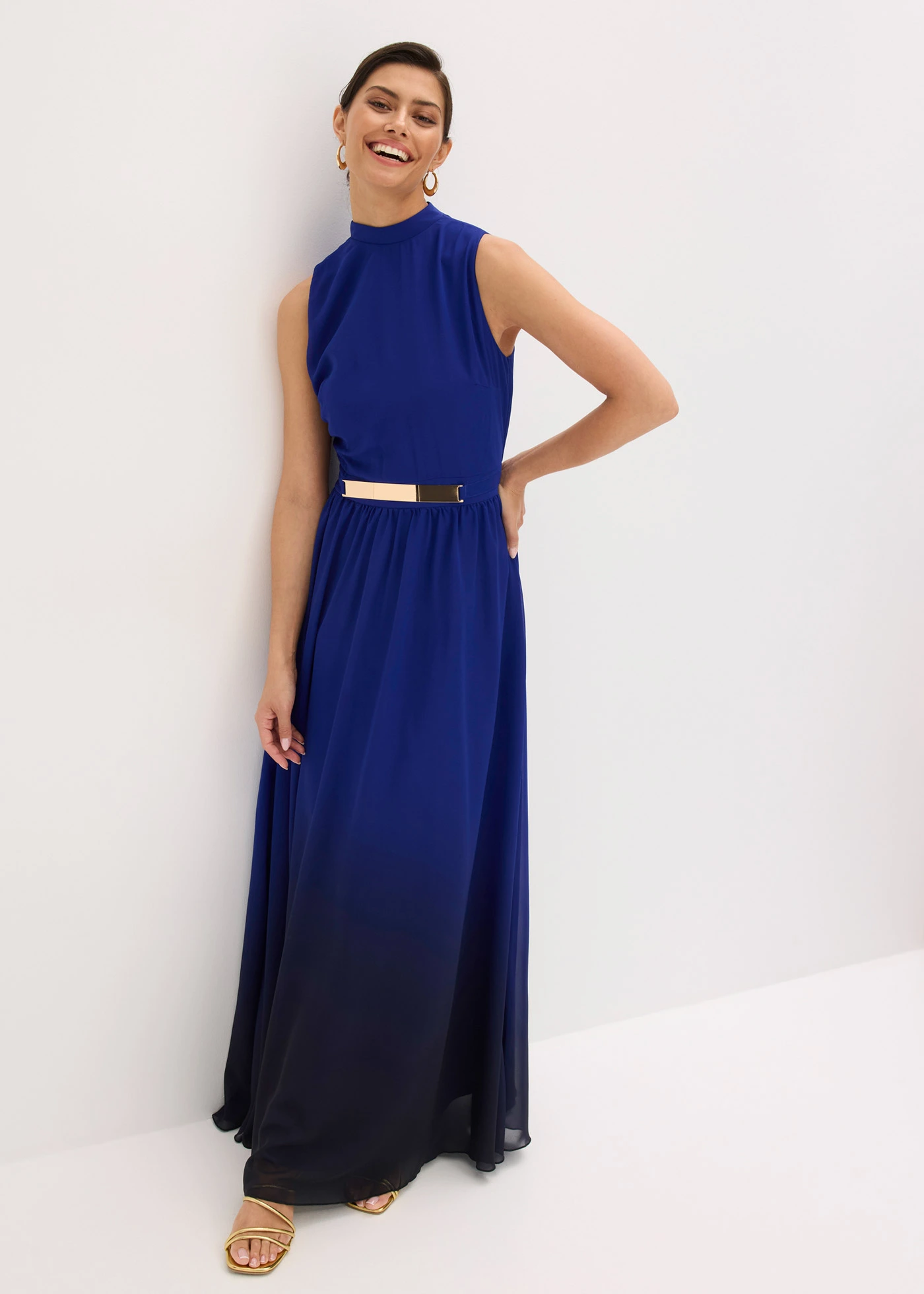 Rochie din șifon cu guler și accesoriu • albastru-negru cu imprimeu • magazin bonprix