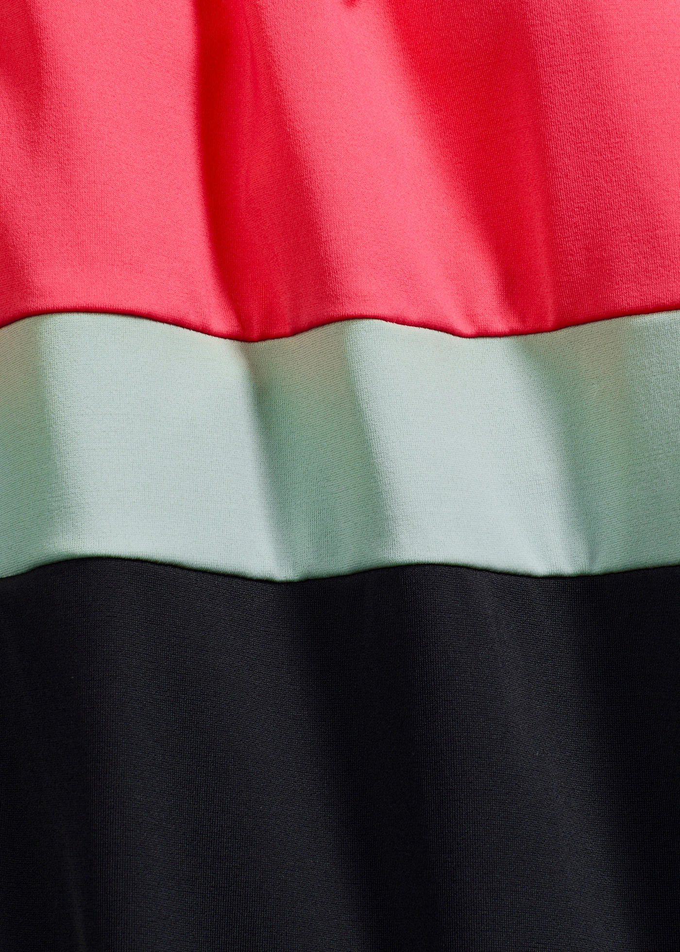 Kostium kąpielowy z szybkoschnącego materiału, z blokami kolorów • rajski różowy/zielono-szary/czarny • sklep bonprix