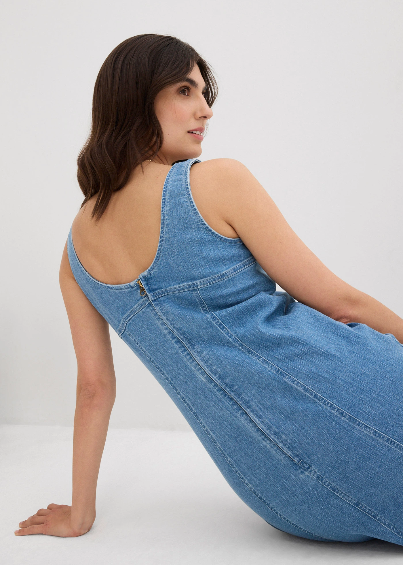 Džínsové šaty z bio bavlny so strečom • ľadovo modrá denim • obchod bonprix