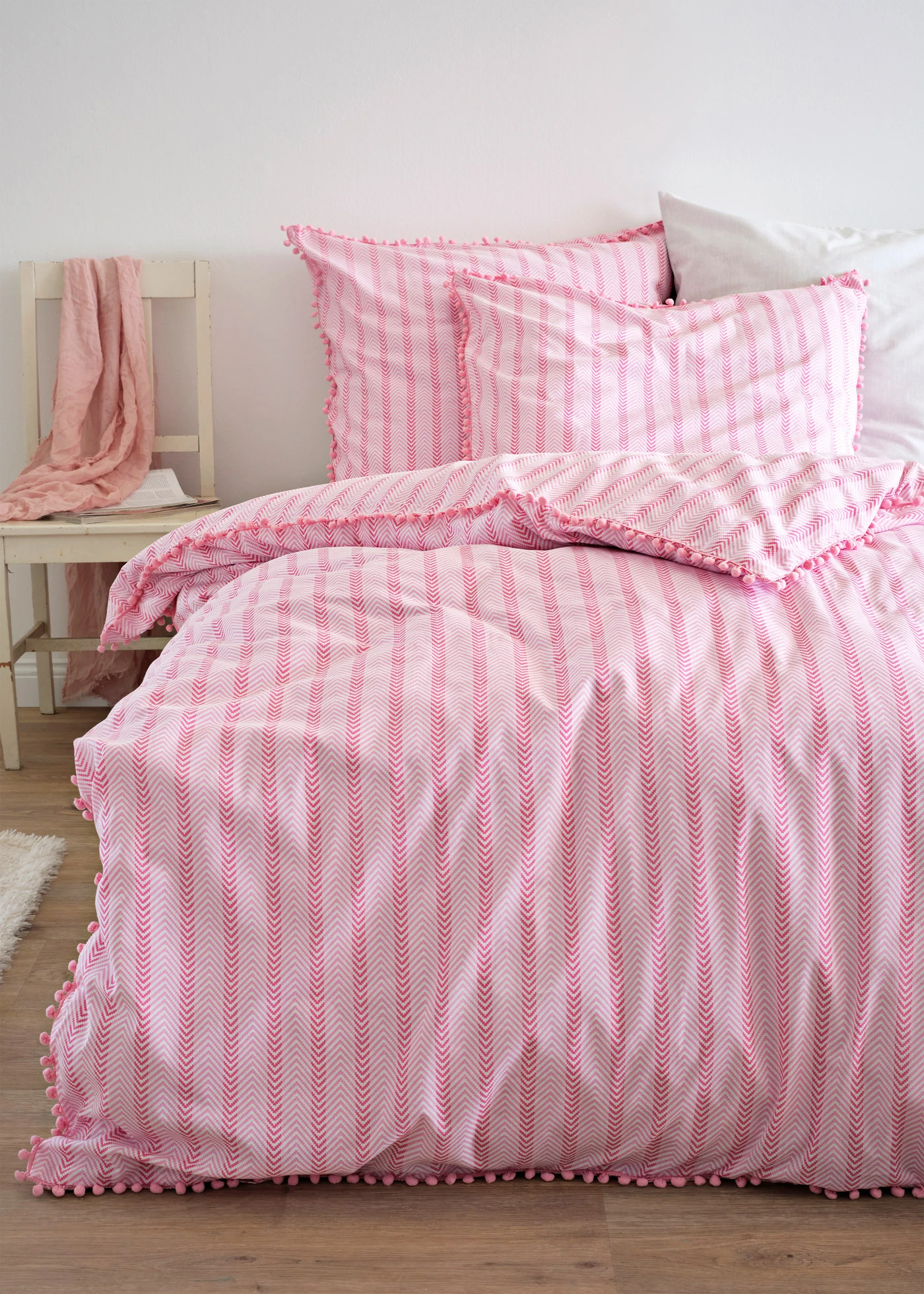 Dekbedovertrek met pompons • roze-wit • bonprix online shop