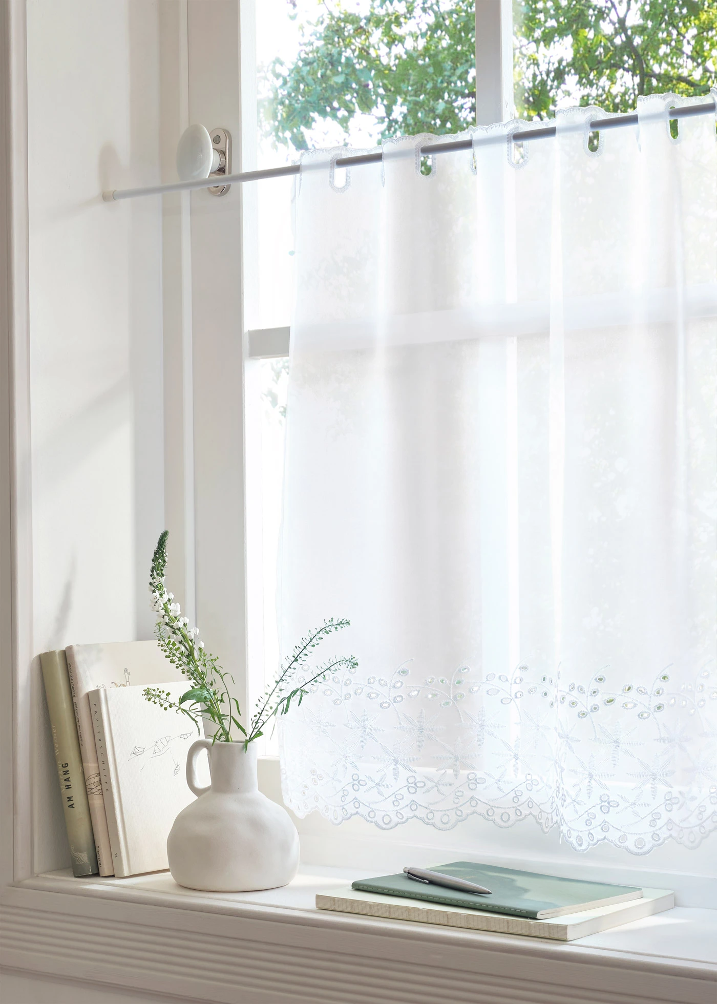 Teleskopická tyč (upevnění nahoře) • bílá • bonprix obchod