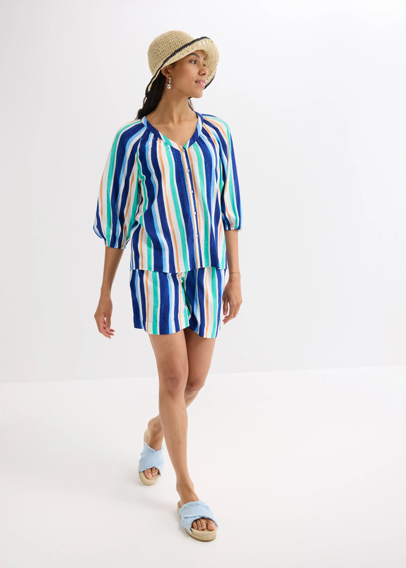 Halenka ze strukturované viskózy • arktická modro-světle modro-bílá s proužky • bonprix obchod