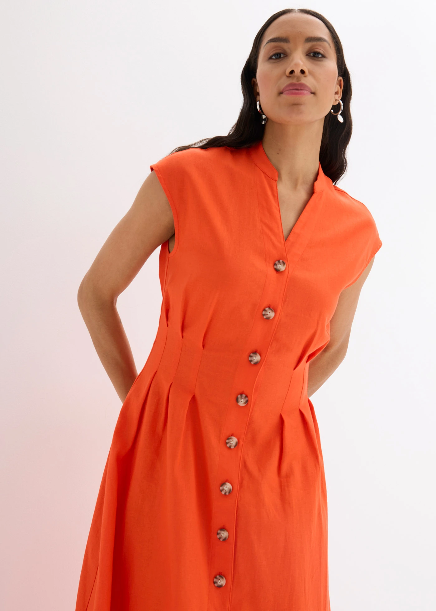 Midi šaty z lehké lněné směsi • makově červená • bonprix obchod