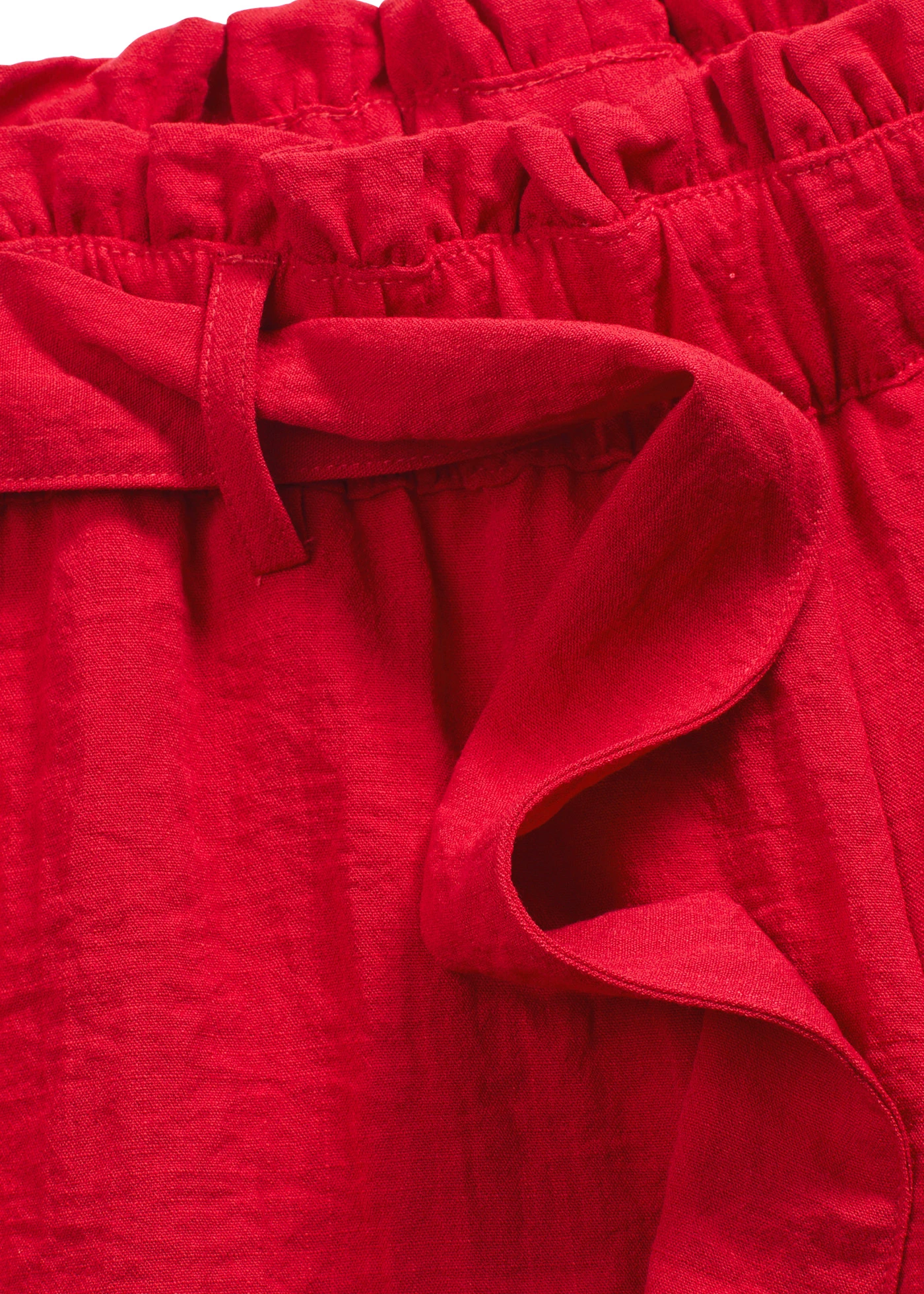 Bermuda fluide à taille élastiquée • rouge profond • product-page.page-title-suffix