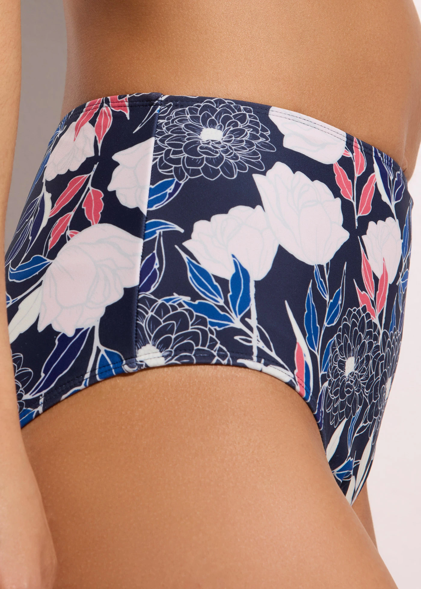 Bikini alsó • sötétkék • bonprix áruház