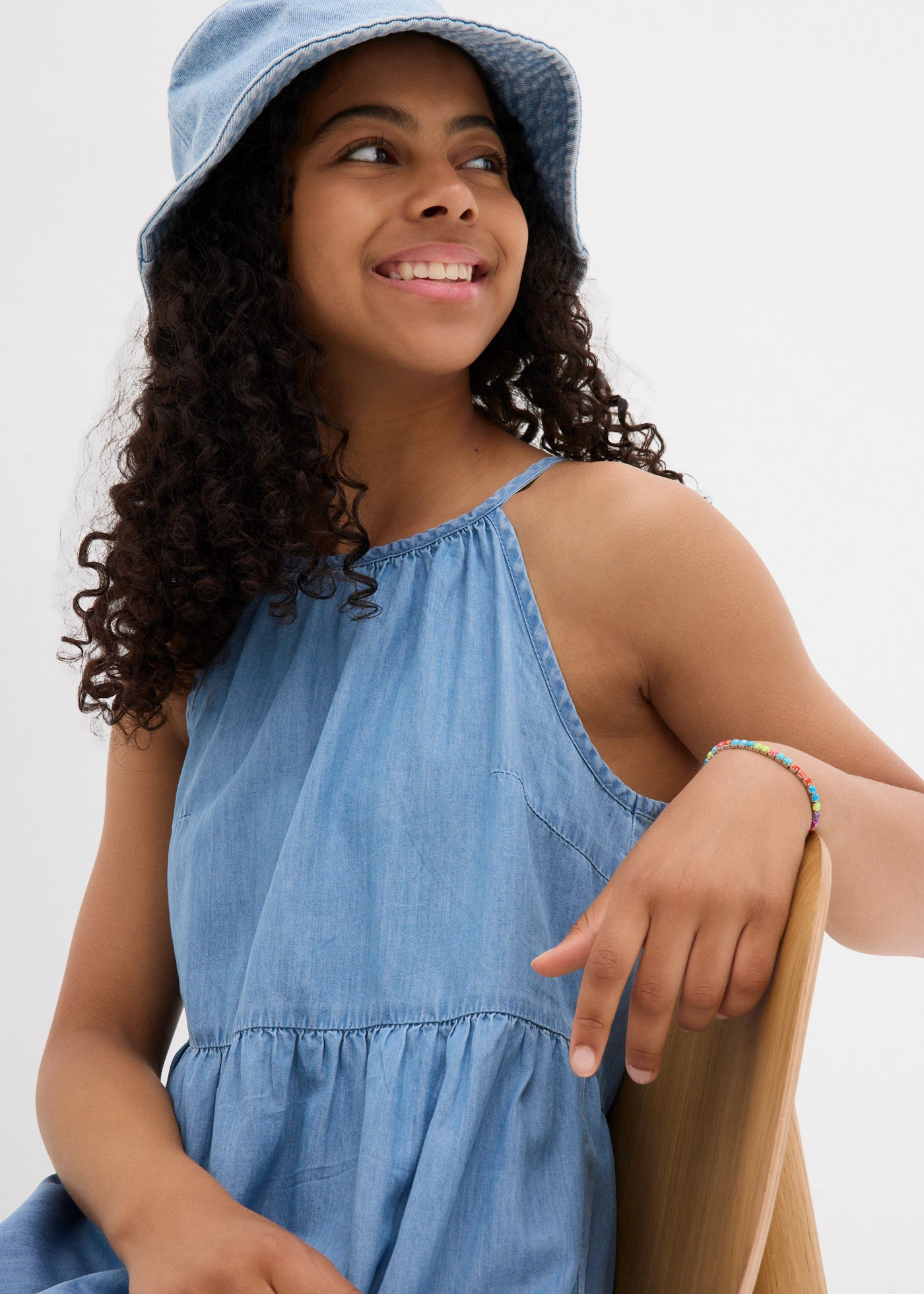 Džínové šaty ze splývavé bavlny • světle modrý denim • bonprix obchod