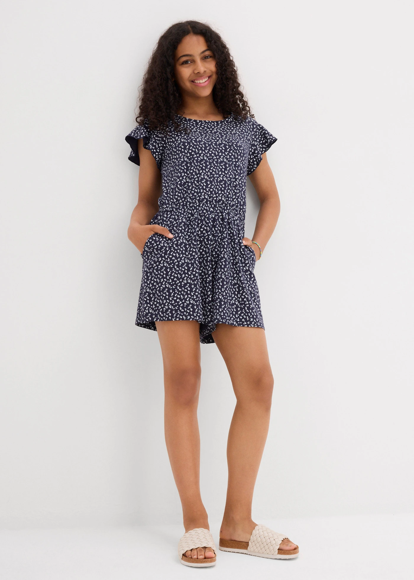 Žerzejový  overal z elastické směsi s organickou bavlnou • tmavě modrá s květy • bonprix obchod