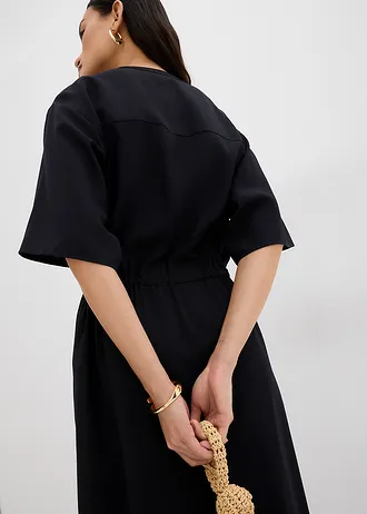 Kaftanové šaty z jemné viskózy • černá • bonprix obchod