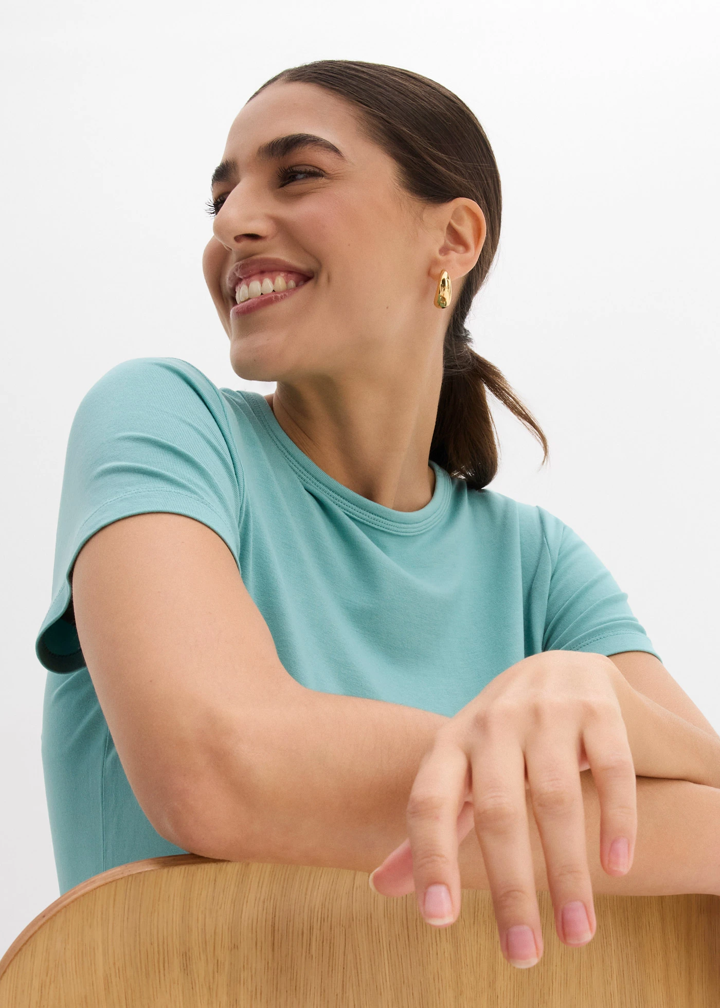 T-shirt en viscose fluide • turquoise clair • Boutique bonprix