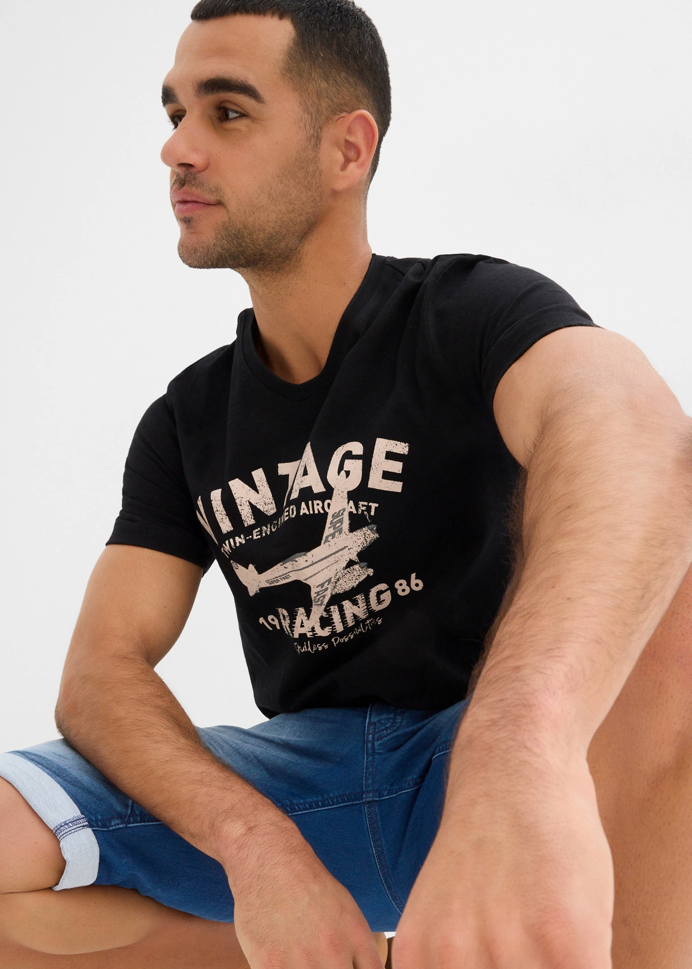 T-shirt van vlamgaren • zwart met print • bonprix online shop